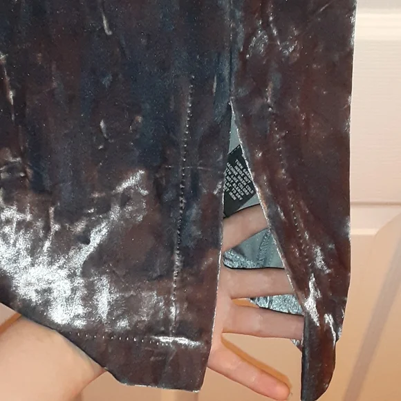 Eci Silvery Blue Crushed Velvet Dress - Picture 7 of 12